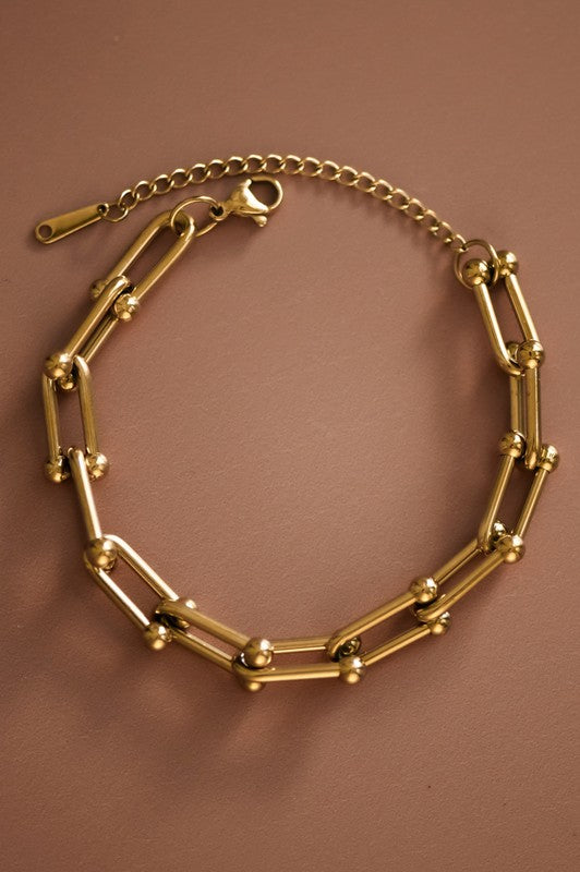 U-shaped Link Chain Bracelet