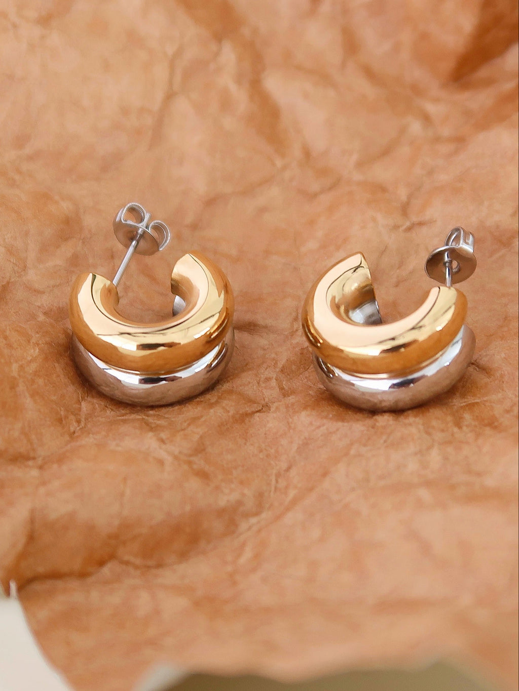 Double C-hoop Earring - Emma