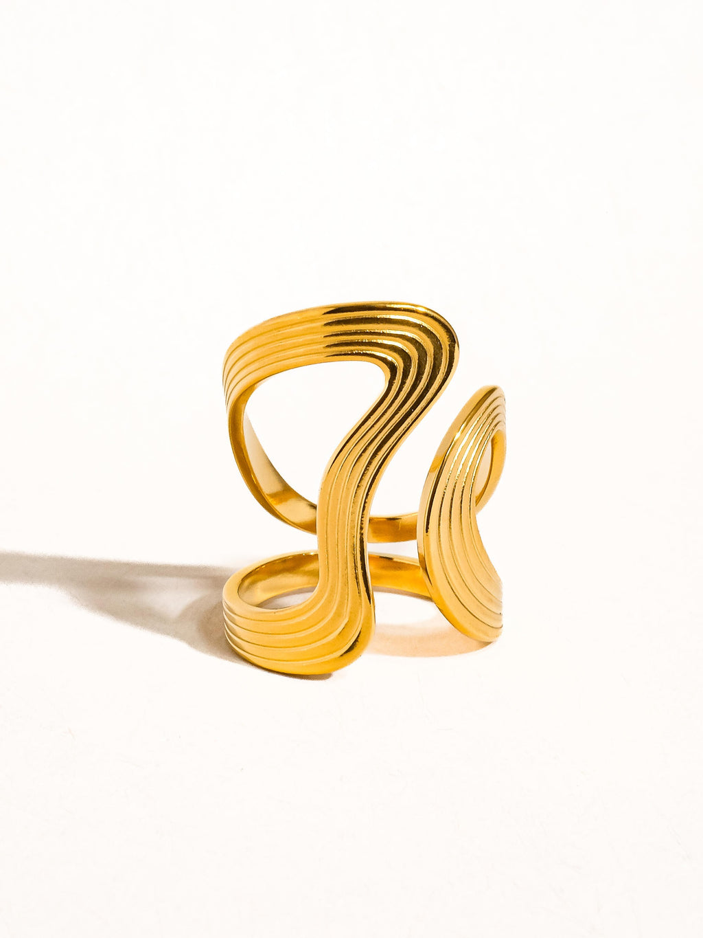 Wavy Abstract Ring