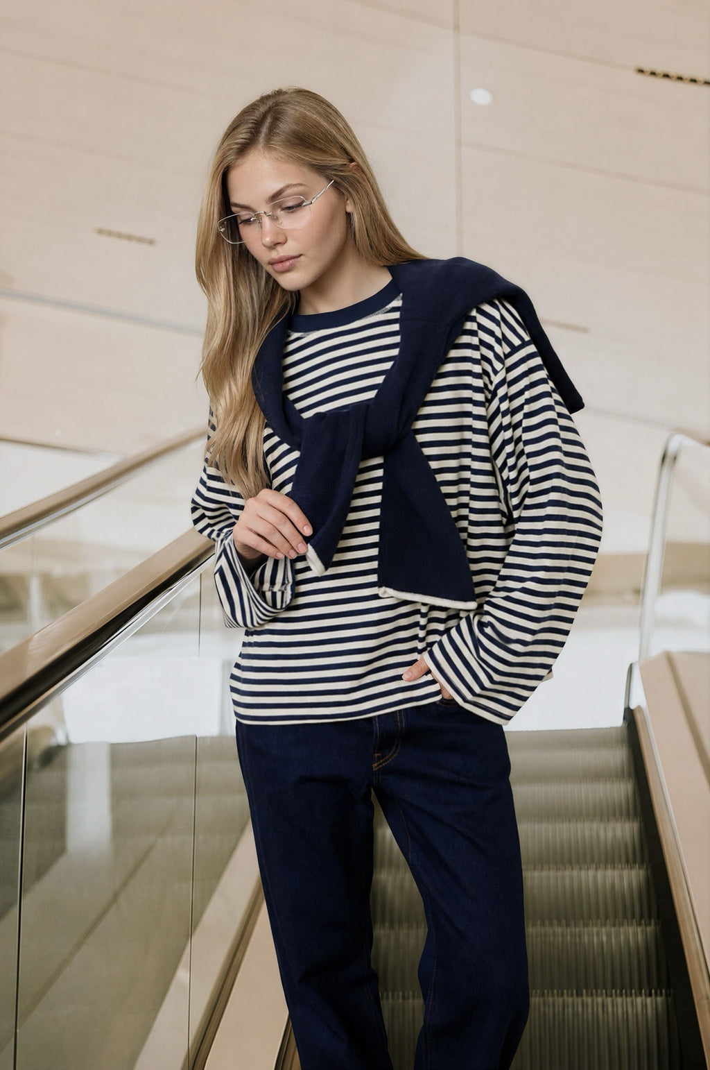 Striped Contrast Crew Neck Long Sleeve Knit Top
