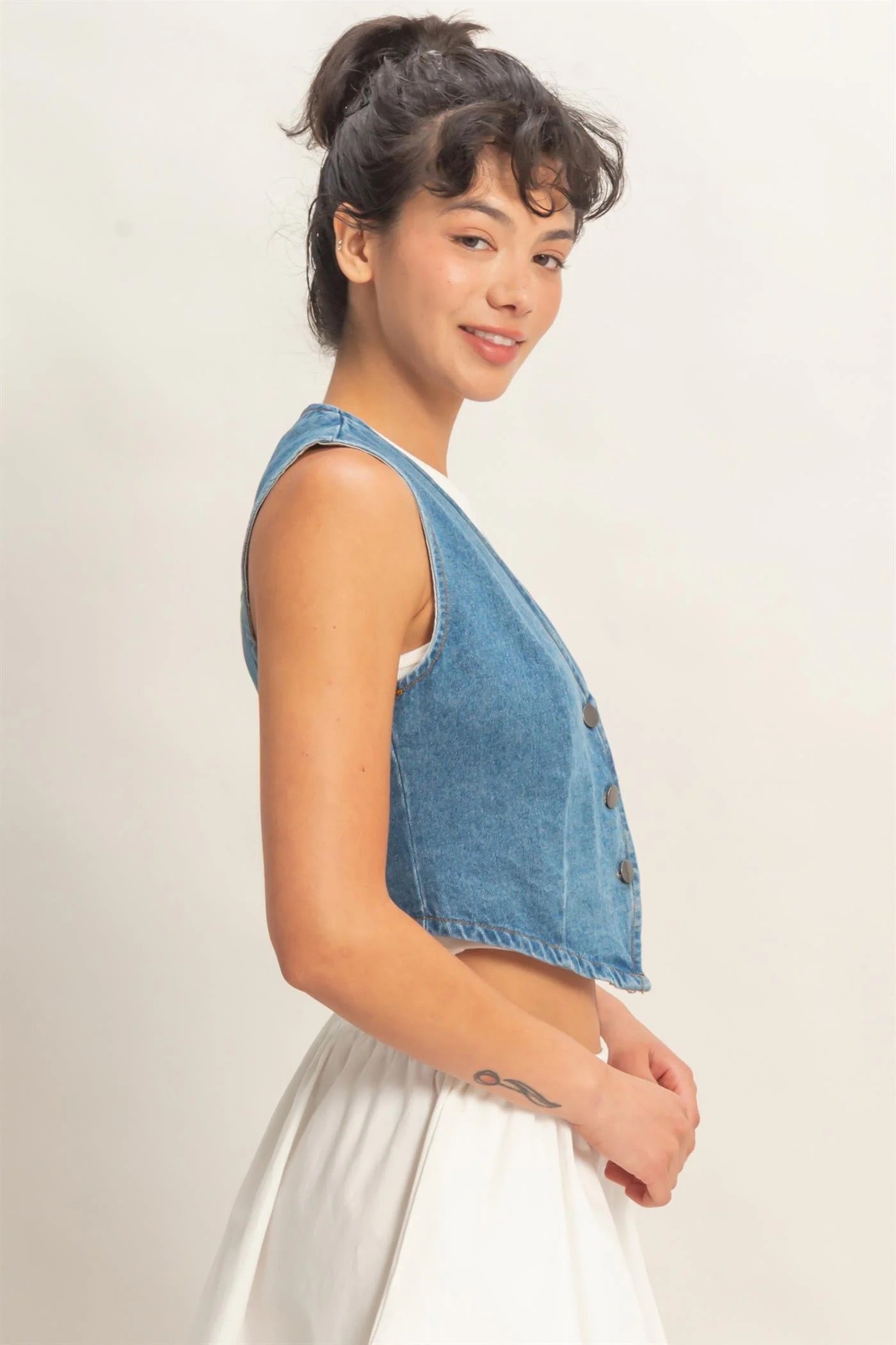 V-Neck Sleeveless Denim Vest