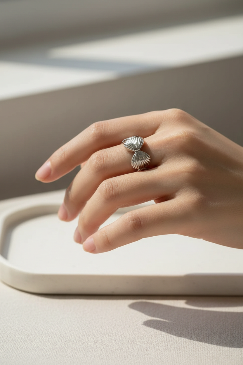 Shell Adjustable Ring